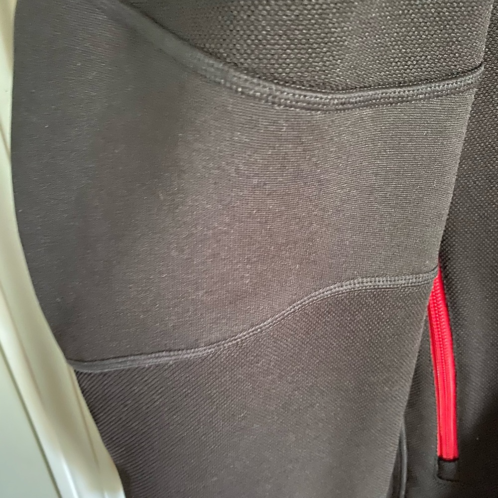 North Face jacket - Picture 3 of 6